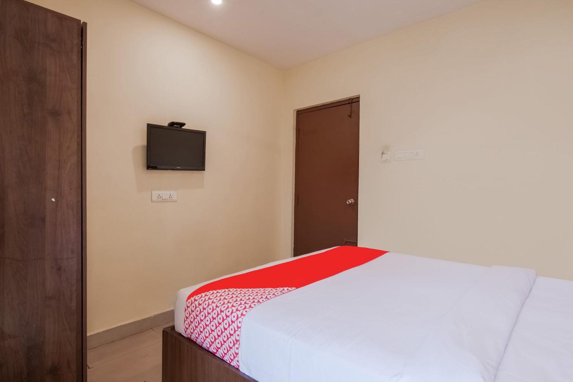 Hotel O Anu Grand Visakhapatnam Exterior photo